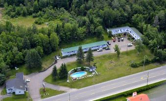 Motel Clair Mont