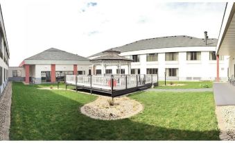 AmericInn by Wyndham Fort Atkinson