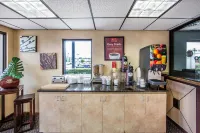 Econo Lodge North Hotels in Powell