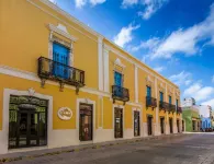 Hotel Plaza Colonial Hotels near Catedral de Campeche