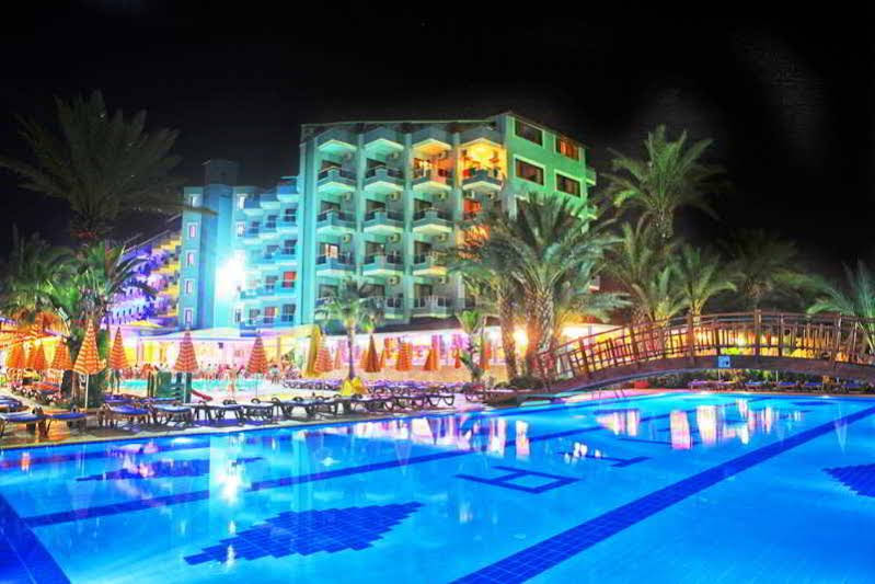 Caretta Beach Hotel