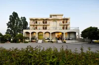 Kleopatra Inn فنادق في Petalidi