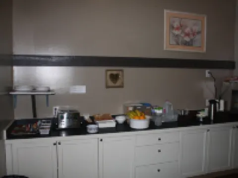 Monashee Lodge Hotels in Revelstoke