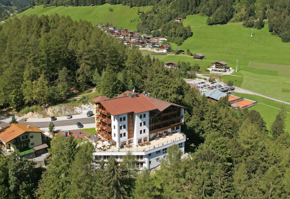 hotel overview picture