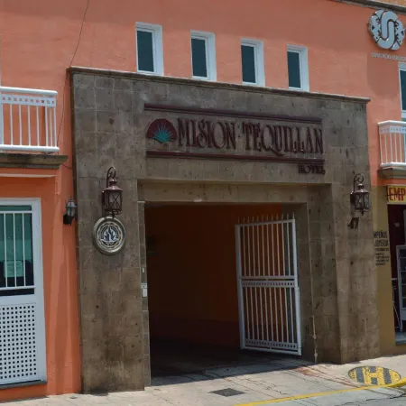 Hotel la Rienda Mision Tequillan
