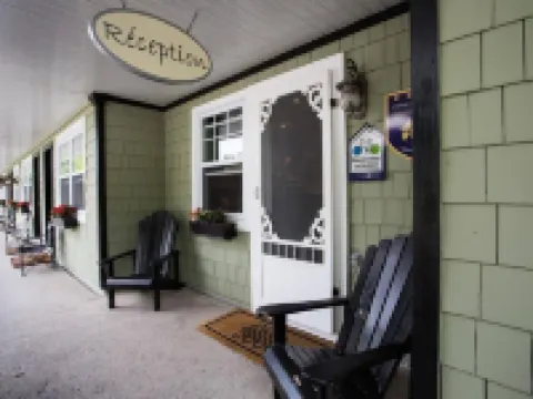 Studiotel Bromont Hotels in Bromont