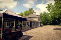 Studiotel Bromont Hotels in Cowansville