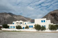 Irigeneia Hotel Hotels in Perissa