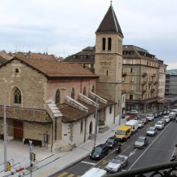 Hotel de Geneve Hotel dekat Alun-alun Bourg-de-Four