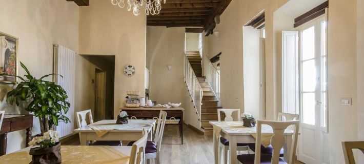 B&B Anfiteatro Отели в г. Лукка