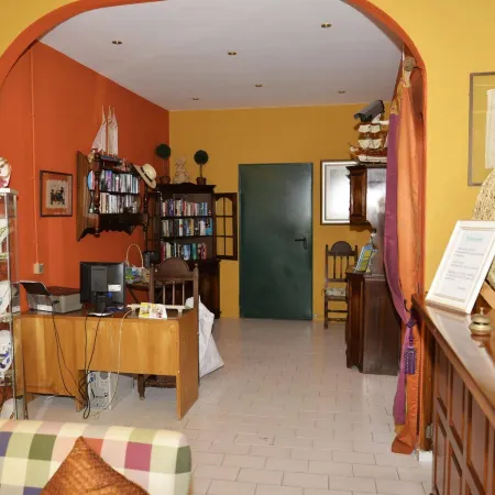 Apartamentos Turisticos Lindomar