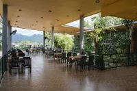 Kwai Tara Riverside Villas Hotels in Sai Yok