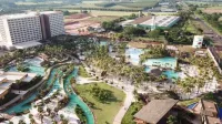 Hot Beach Resort - Beach