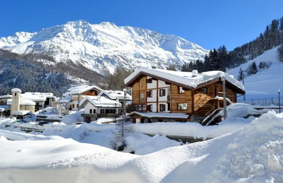 姆布爾馬丁內特酒店