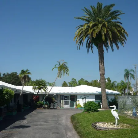 Palm Court Motel