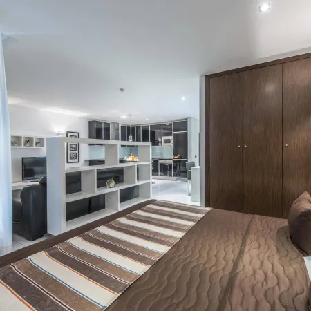 RK Suite Hotel