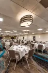 DoubleTree by Hilton Neenah Hotels in Neenah