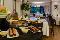 Protea Hotel George King George - Bữa sáng