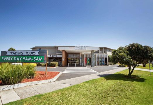 나이트캡 앳 애슐리 호텔