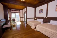 Maple Leaf Holiday Villa Отели рядом с достопримечательностью «У-Цзян»