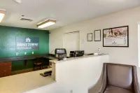 HomeTowne Studios Spartanburg - Asheville Highway Hotels in Spartanburg