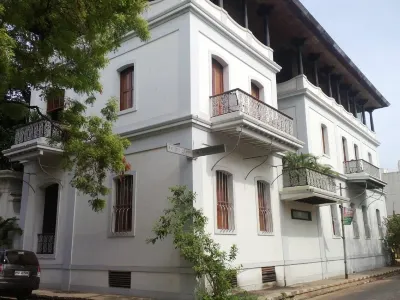 Le Dupleix Hotels in 