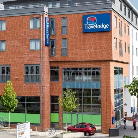 Travelodge Camberley Central