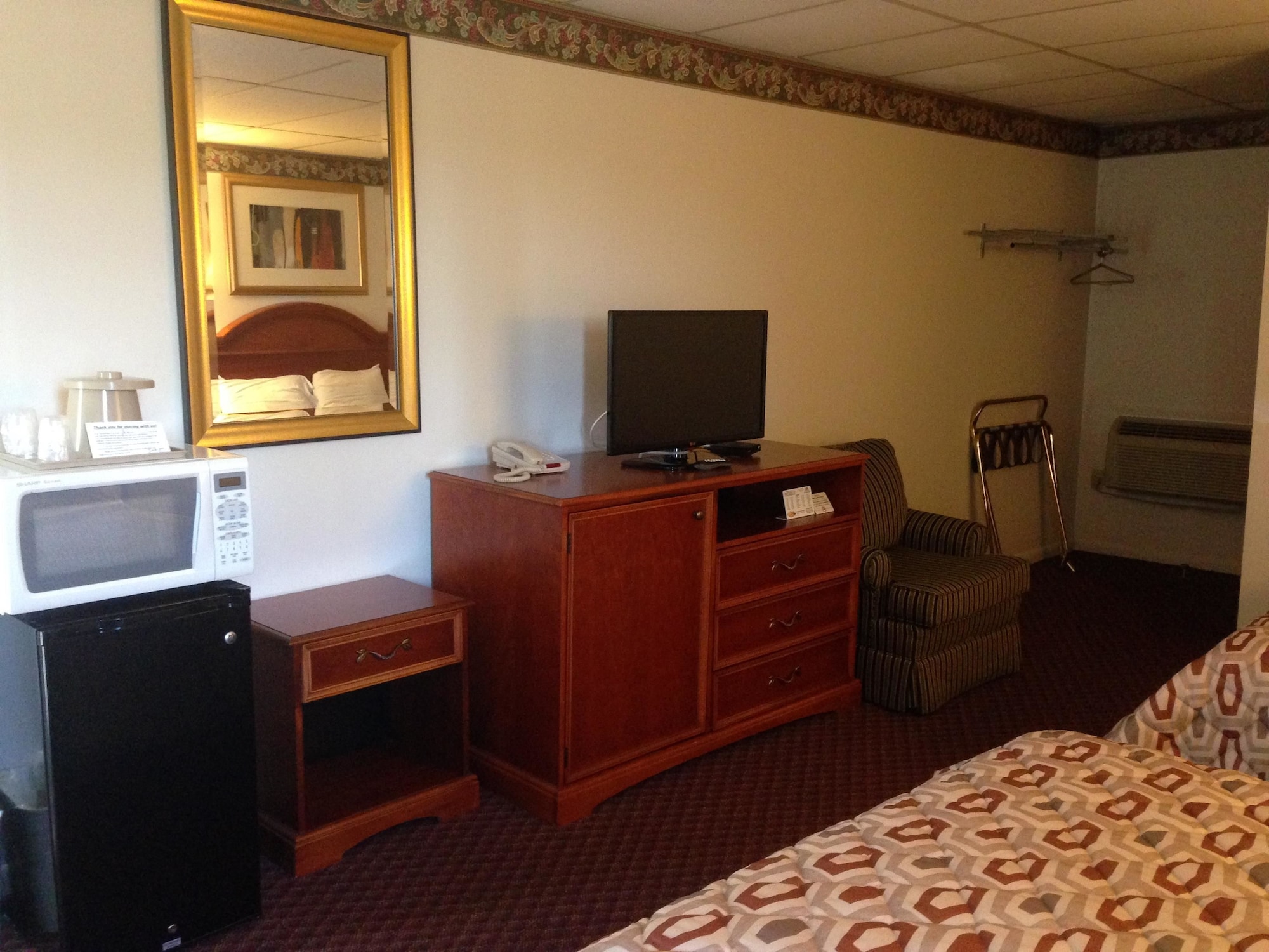 Americas Best Value Inn - Palmyra/Hershey