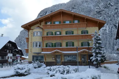 Hotel Ladina Hotels in Campitello di Fassa