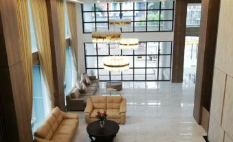 8 Mile Hotel