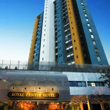 Royal Center Hotel Lourdes Отели рядом с достопримечательностью «Площадь Свободы»