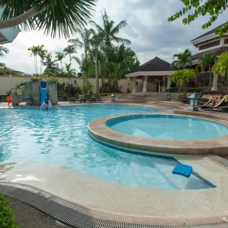 Waterfront Cebu City Hotel & Casino