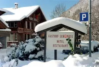 Gasthof Schoenegg B&B Hotels in Iseltwald