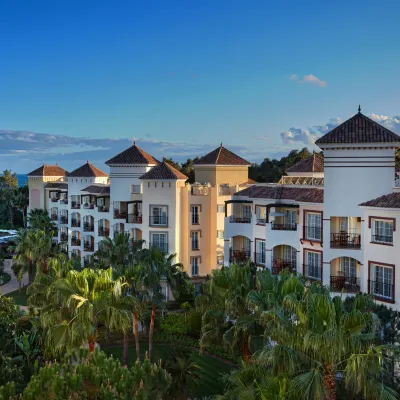 Marriott's Playa Andaluza Hotels near Guadalmina