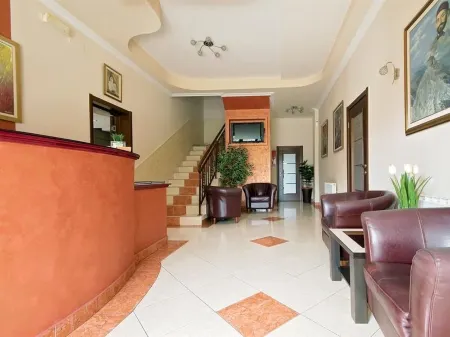 Hotel Holiday Отели в г. Подгорица