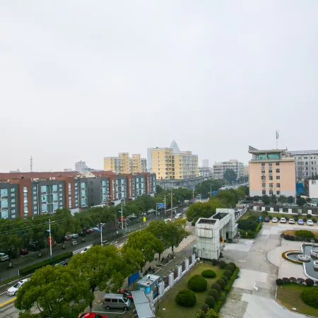 Huanlesong Hotel