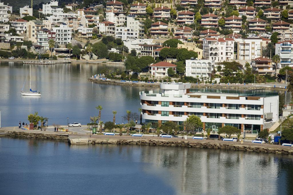 Bodrum Gulluk Marina Suites