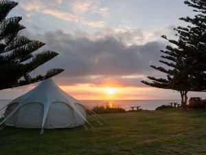 Tatapouri Retreat - Glamping