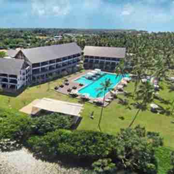 Suriya Resort Hotel Exterior