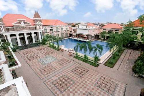 Adhiwangsa Hotel