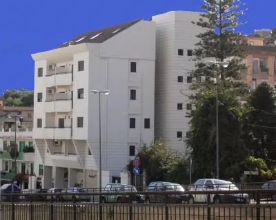 Residence Annunziata Hotels near Museo Regionale