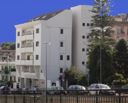 安諾齊亞塔住宿酒店