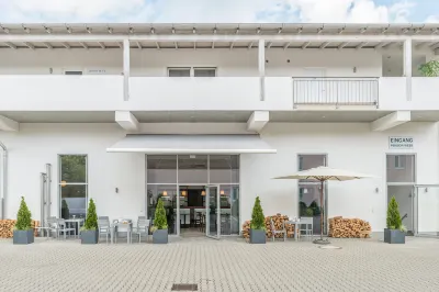 Pension Wess Hotels in Finsing