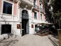 Vincci Liberdade Hotels near Av. Liberdade