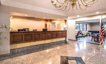 Studios and Suites 4 Less Emporia