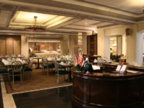 パール コンチネンタル ラホール ラホールのホテル