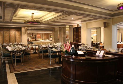 3. 펄 콘티넨털 호..