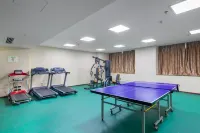 Vienna Hotel Hotels in Fenyi