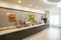 La Quinta Inn & Suites by Wyndham Hattiesburg - I-59 - breakfast