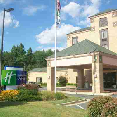 Holiday Inn Express Easton Hotel Exterior